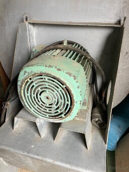 Průmyslová odsávačka vzduchu 32 kW - 3
