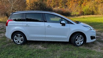 Peugeot 5008 2.0 HDI ALLURE 7.míst pouze 88500km - 3