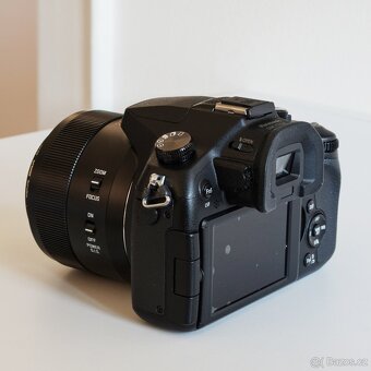 Panasonic Lumix FZ1000 - 3