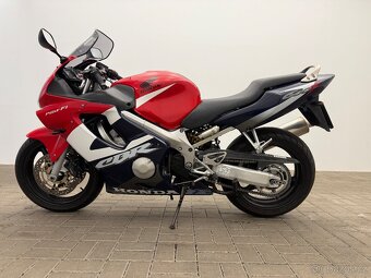 Honda CBR 600 F - 3