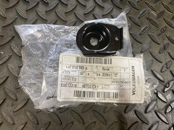 Kryt pod motor Octavia 1,Golf 4 ,Bora ,Leon ,Toledo . - 3