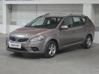 Kia Ceed 1.6i , 91 kW benzín, 2010 - 3