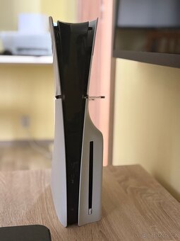 Herní konzole Sony PlayStation 5 (typ modelu - slim) - 3