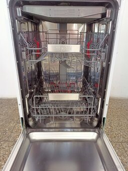 Myčka nádobí Whirlpool podstavná - 3