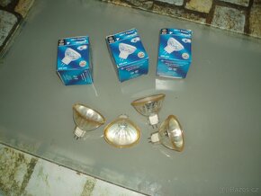 Halogenové žárovky GU5,3 12V - 35W-13ks,20W-7 ks a 50W - 3 k - 3
