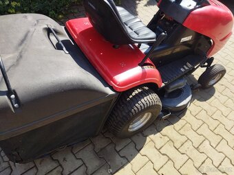 Prodam zahradní traktůrek - 3