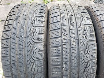 4x 235/55R18 Pirelli Sottozero Winter - 3
