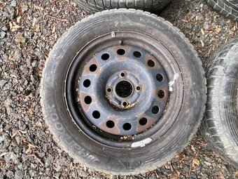 131. sada zimní kola 195/60 r15 4x108 - 3
