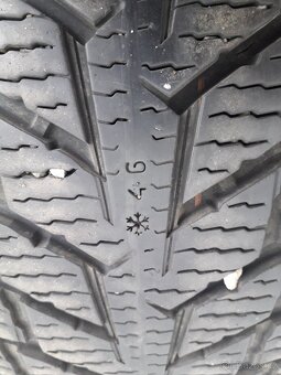 215/65R16C 109/107R Nokian Snowproof C (2xZIMA) - 3