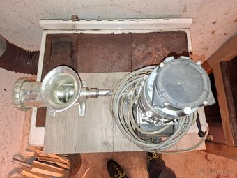 Elektrický mlýnek na maso - 3