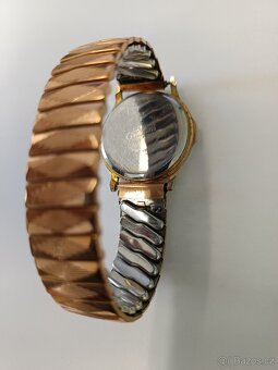 Retro náramkové hodinky - 3 kusy - 3