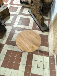 Odkládací stolek masiv - 3