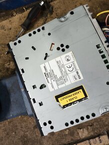 Alpine CDE-102Ri - 3