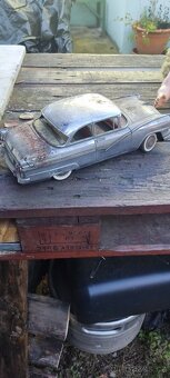 Staré plechové auto - 3
