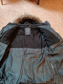 Zimní dívčí kabátek vel. 152, CaA - 3