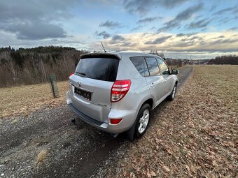 Prodám Toyota RAV4 2.2 D4D 110 KW 4x4 - 3
