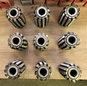 Odvalovací frézy 3,5 x 20° II bA - 3