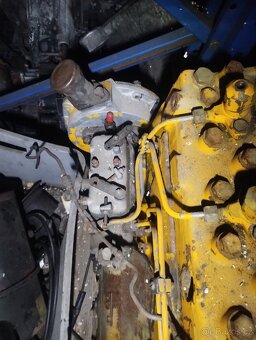 Motor Perkins bagr JCB - 3