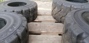 Superelastické pneu SOLIDEAL MAGNUM fix 200/50-10 - 3