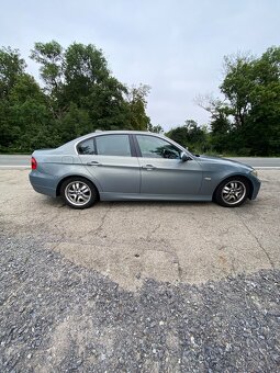 BMW E90 325i - 3