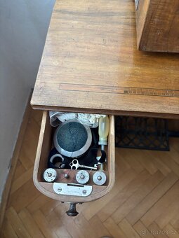 Šlapací šici stroj značky Bobbin - 3