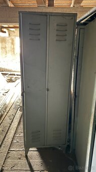 Šatní skříňka - 3