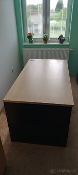 Kancelářský stůl - 3
