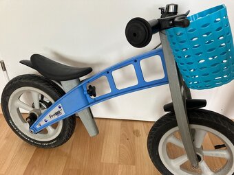first bike + kosik a zvonek a adaptér na snížení + HELMA - 3