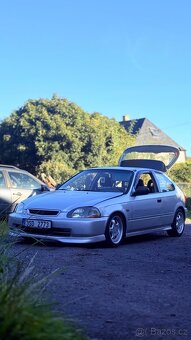 Honda Civic 6g - 3