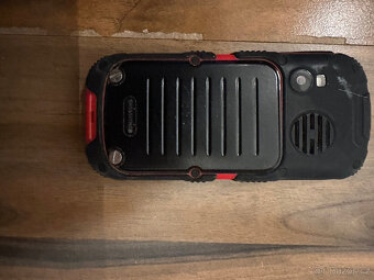 Mobilní telefon na náhradní díly značka SWISS VOICE SV39 . - 3