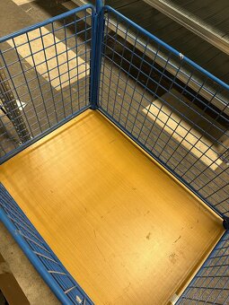  Výprodej kanceláře / provozovny: Plošinový vozík 4500Kc - 3