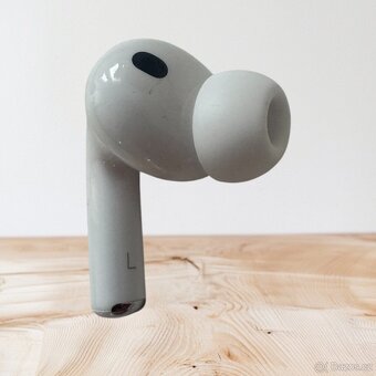 AirPods Pro (2. generace) MagSafe nabíjecí pouzdro (USB‑C) - 3