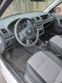 Skoda Fabia 2 - 3