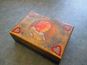 starožitná dřevěná malovaná truhlička – 26x18x9 cm - 3