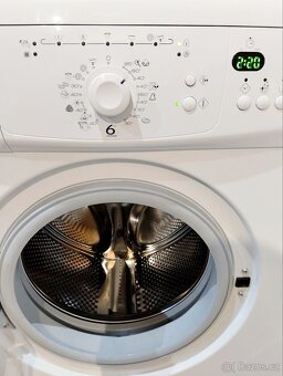 Pračka Whirlpool  5 kg - 3