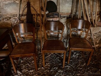 Starožitný nábytek — skříň židle… - 3