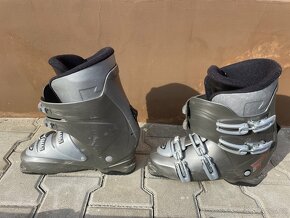 Šedočervený set na lyžování - 3