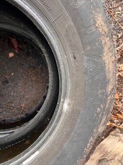 225/70/15C zimní Bridgestone - 3