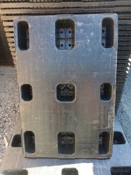 Plastové palety - 3