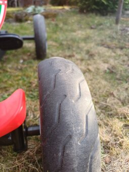 Šlapací motokára Ferrari - 3