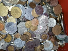 Staré mince z celého světa i  - konvolut pro sběratele - 1kg - 3