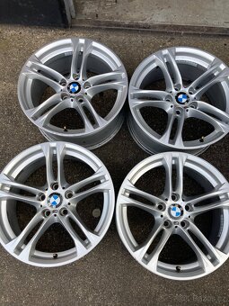 5x120 r18 M613 - 3