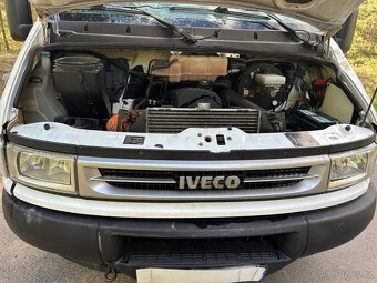 Iveco Daily kontejner 10/2005 2.3 TD - 3