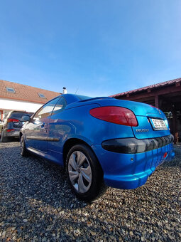 Peugeot 206 C-CABRIO 1.6 r.v. 2002 - 3