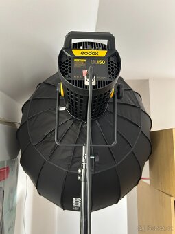 Tiché LED světlo Godox UL150 + Godox Soft Box + stativ - 3