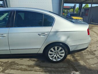 Volkswagen Passat B6 sedan - 3