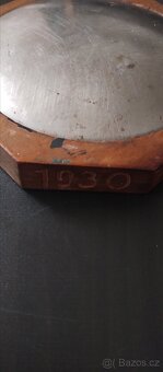 Těžítko asi? Z roku 1930 - 3