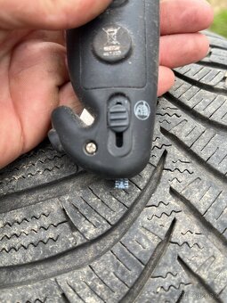 Zimni pneu 195/65/15 Hankook winter - 3
