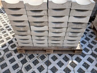 Betonový žlab 35x24x8 - 3