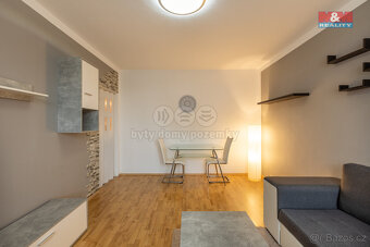 Prodej bytu 2+1, 54 m², Louny, ul. Kosmonautů, balkon - 3